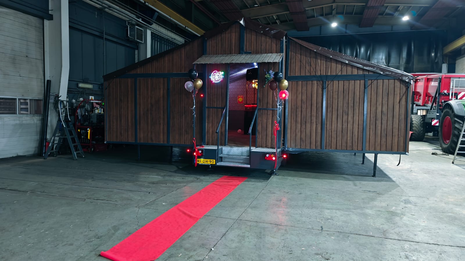 Buitenzijde De Tapkar mobiele bar huren